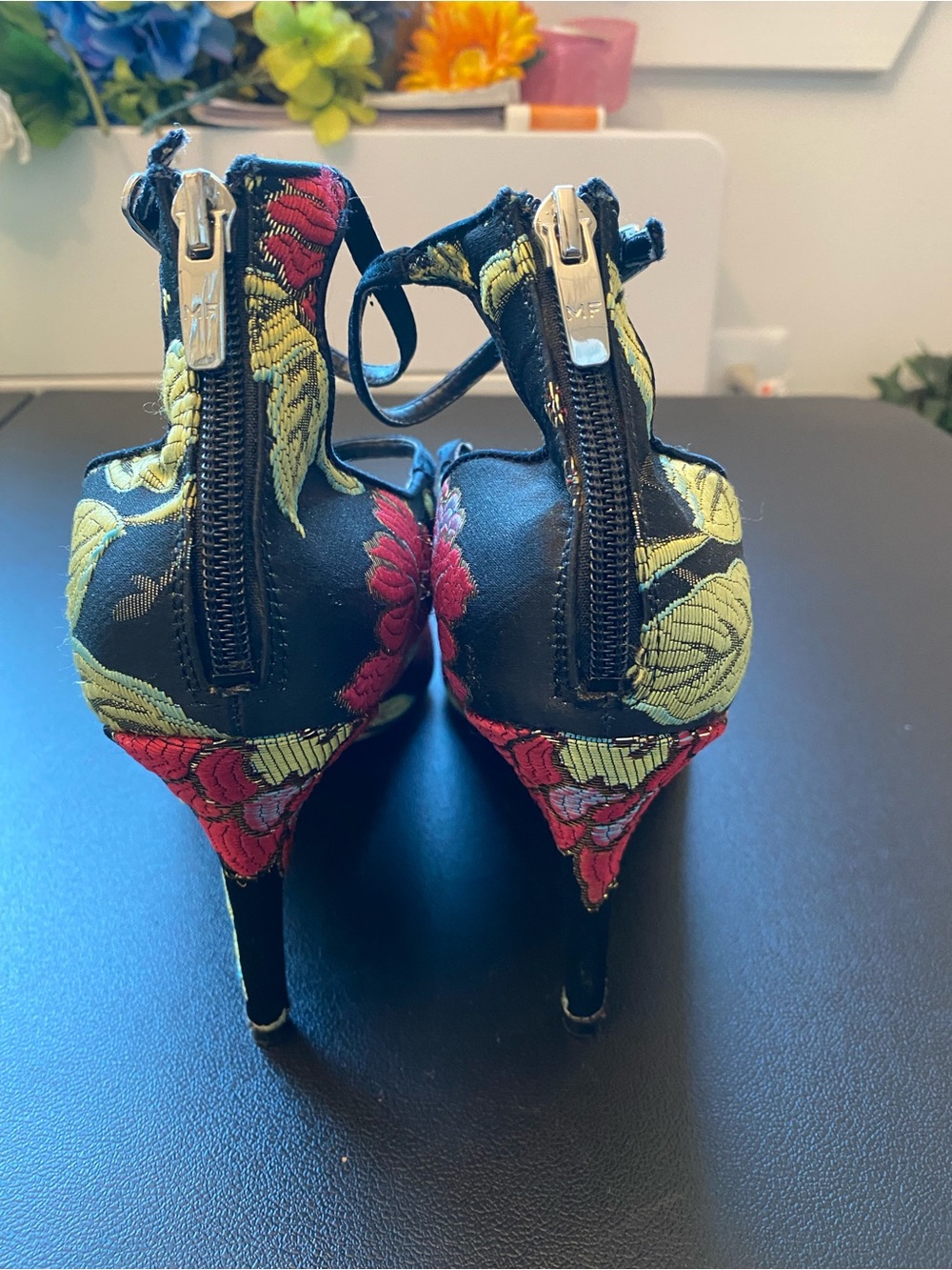 Marc Fisher Heels Women Size 8 M Joey Floral Stiletto 3" - Picture 6 of 8